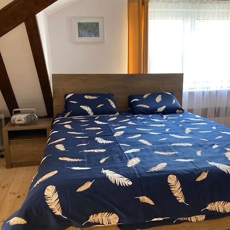 Magnolia Lägenhet Kruklanki Exteriör bild